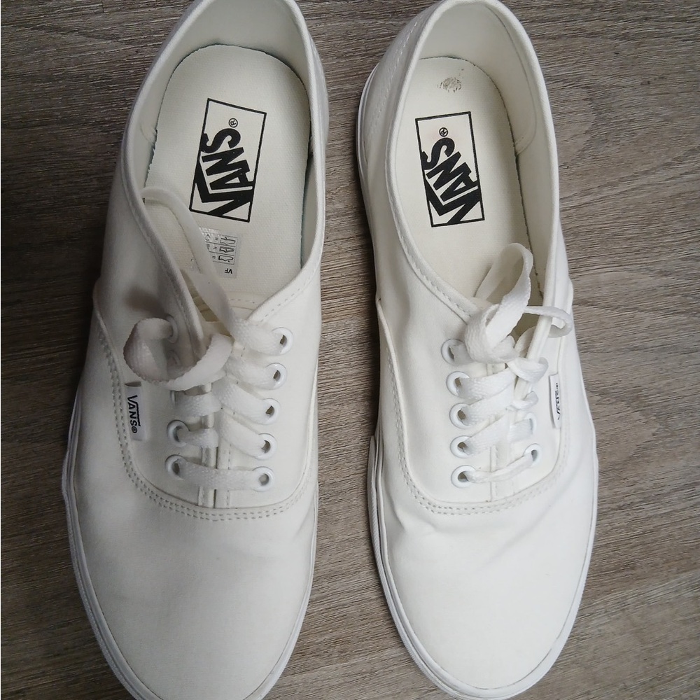 Vans Men's Classic White Sneakers